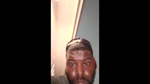 chawessi25 online show from 02/19/26, 08:43