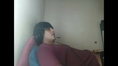 OnlyChayno online show from 04/15/26, 03:57