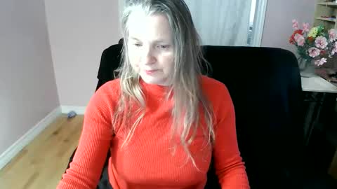 chealsiek online show from 05/27/26, 02:25