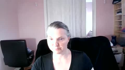 Snapshot of chealsiek chatting on 06/10/26, 02:05 chealsiek online show from 06/10/26, 02:05