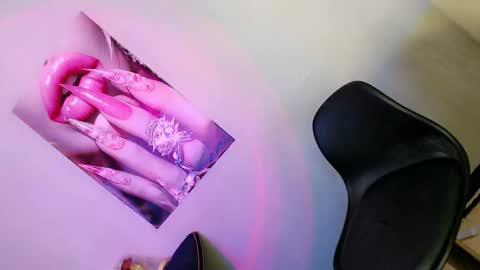 RIVA online show from 04/18/26, 07:07