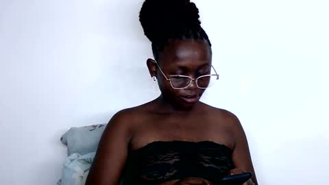 cheeky_charms online show from 10/12/25, 09:36