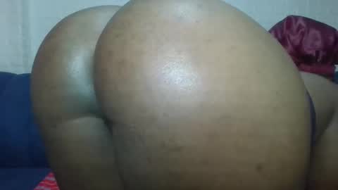 cheeky_charms online show from 02/12/26, 03:51