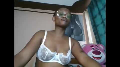 cheeky_charms online show from 05/16/26, 01:54