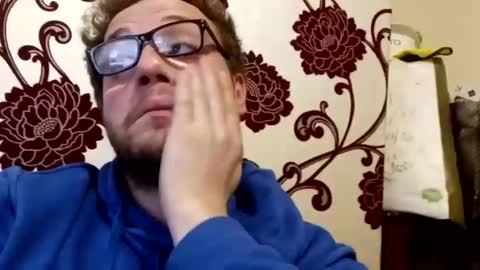 cheekycha539041 online show from 01/04/25, 04:43