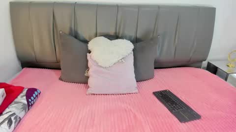 Cherlyn online show from 02/04/25, 01:27