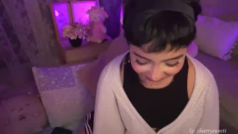 Baby Cherry online show from 04/16/26, 12:33