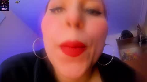 Snapshot of cheeryl chatting on 01/05/25, 12:52 Miss Cheeryl online show from 01/05/25, 12:52