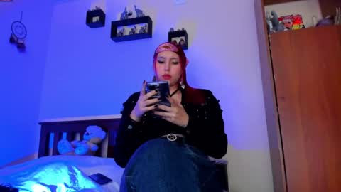 Snapshot of cheeryl chatting on 02/21/25, 02:39 Miss Cheeryl online show from 02/21/25, 02:39