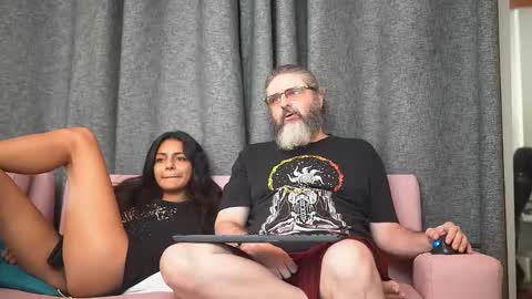 Snapshot of cheeseburgerjesus chatting on 12/10/24, 07:32 Cheesburger Jesus and whoever showed up. online show from 12/10/24, 07:32