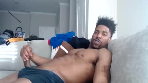 Snapshot of chefdev chatting on 12/19/25, 09:33 Chef Dev XXX online show from 12/19/25, 09:33