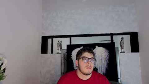   online show from 12/21/25, 04:30