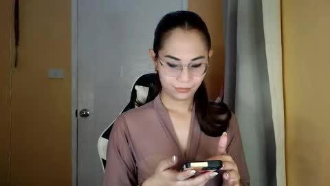 chelly4u69 online show from 03/14/26, 11:04