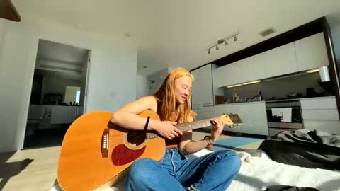 chellybear101 online show from 03/08/26, 05:28