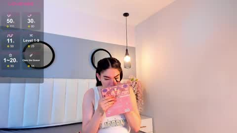 chelsea_bolton_ online show from 04/05/26, 12:35