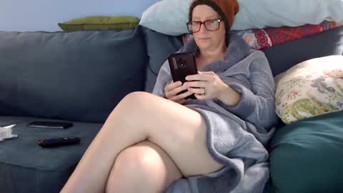 Chelsea online show from 09/24/25, 02:09