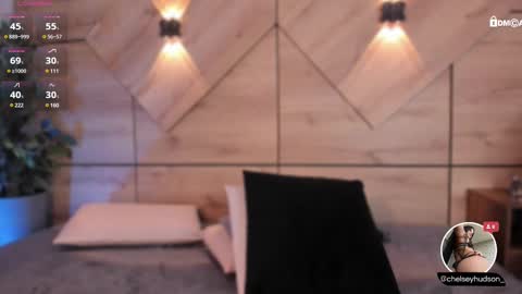 chelsey_hudson online show from 02/14/25, 02:44