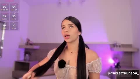 chelsey_hudson online show from 10/23/25, 12:04