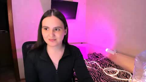 Chelsy  Luxe  online show from 07/06/26, 03:03