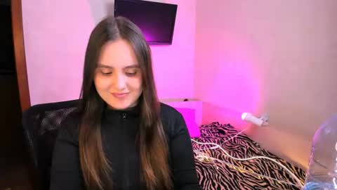 Chelsy  Luxe  online show from 07/20/26, 10:39