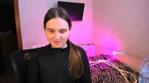 Chelsy  Luxe  online show from 07/27/26, 10:22