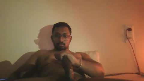 Snapshot of chennaibull1011 chatting on 02/26/26, 06:07 chennaibull1011 online show from 02/26/26, 06:07