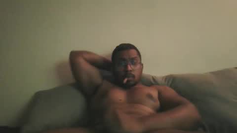 chennaibull1011 online show from 05/23/26, 12:31