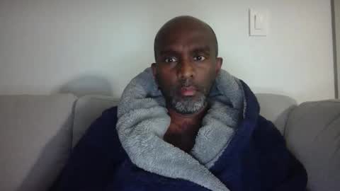 chenthu1979 online show from 04/12/26, 11:15