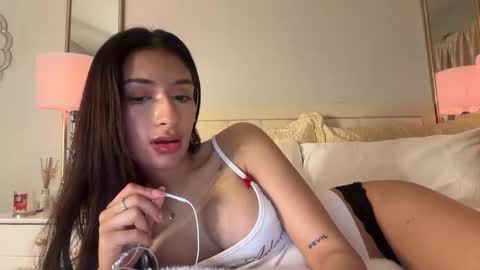 cherliecarmen online show from 02/02/26, 06:34