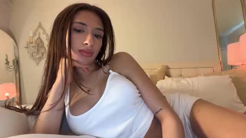 cherliecarmen online show from 05/20/26, 06:36