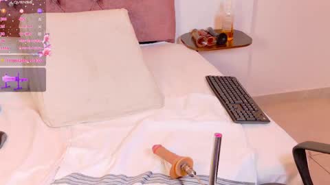 juls online show from 05/02/26, 04:12