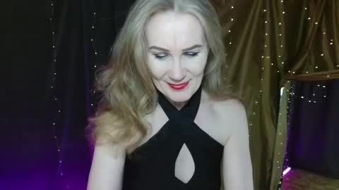 Snapshot of cherry_blossomsx chatting on 10/30/25, 12:50 thanks guys see you tomorrow online show from 10/30/25, 12:50