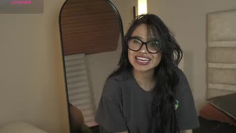cherry_bunnyx online show from 07/14/26, 04:17
