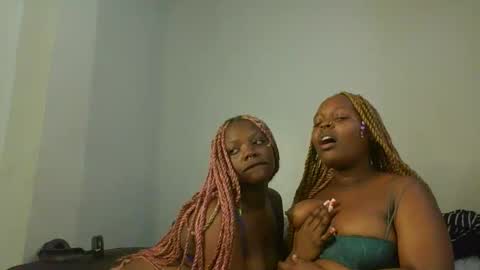 Fafa online show from 03/08/26, 02:21