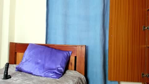 cherry_falls online show from 04/15/26, 07:59