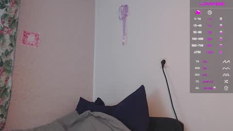 Cheryl online show from 09/16/25, 01:12