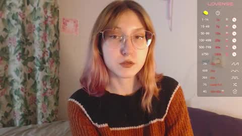 Cheryl online show from 09/29/25, 03:28