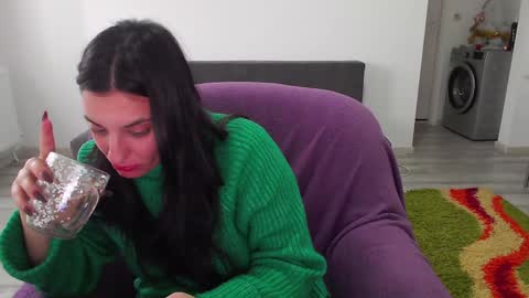 Sherry online show from 02/04/25, 08:24