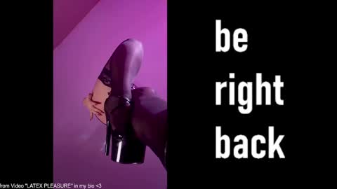 Snapshot of cherry_pie_88 chatting on 01/14/25, 01:06 Vanessa Ray STREAMING TIME everyday of the week - German time. except Saturday online show from 01/14/25, 01:06