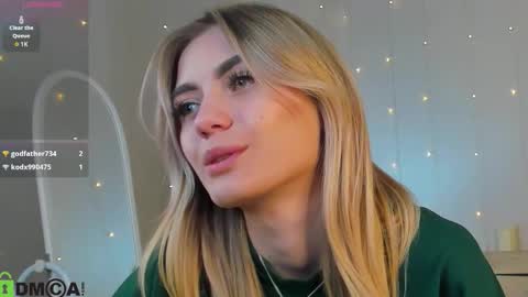 cherry_pr1ce online show from 10/05/25, 12:09