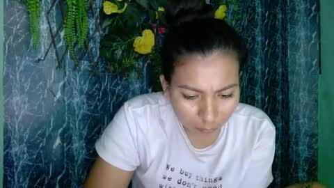 Snapshot of cherry_provocation chatting on 10/06/25, 02:42 cherry online show from 10/06/25, 02:42