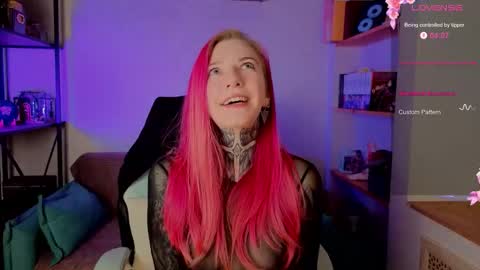 Roxy online show from 10/04/25, 08:51