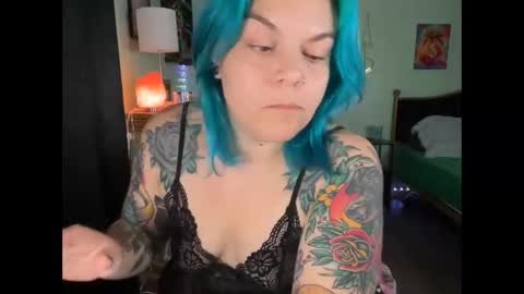 Snapshot of cherryb0mbb0mb chatting on 11/02/25, 05:32 CherryBombBomb online show from 11/02/25, 05:32