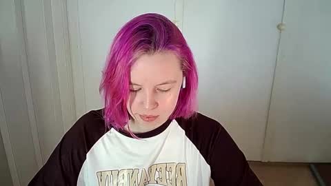 cherrybaby_0 online show from 02/28/26, 08:59