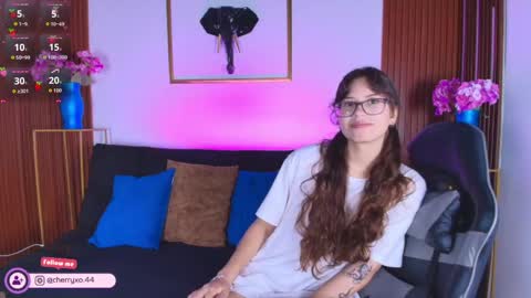 Cherry online show from 05/04/26, 08:27