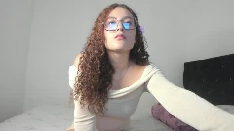 cherryblossom_23 online show from 04/09/26, 12:54