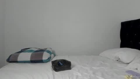 cherryblossom_23 online show from 05/31/26, 12:08