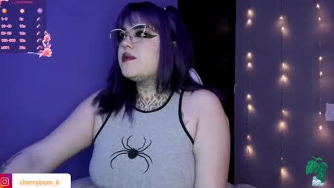 Snapshot of cherrybom_ chatting on 03/02/25, 08:16 dayis independent model online show from 03/02/25, 08:16