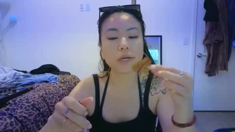 Miss Cherry online show from 03/22/26, 02:04