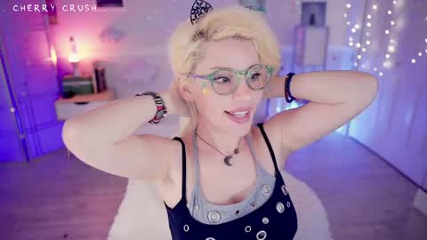 Cherry Crush  online show from 03/29/26, 05:35